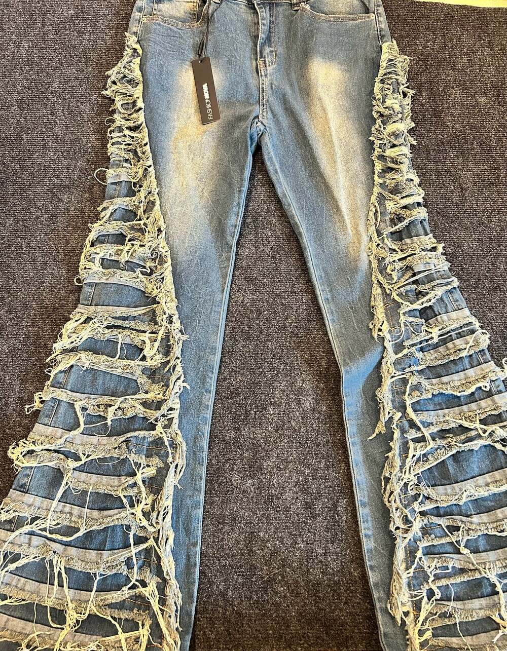 Fashion Nova Feeling Brand New Tinted Flare Jeans Medium Wash Size 11